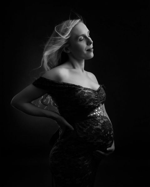 black and white maternity photo at leeds studio