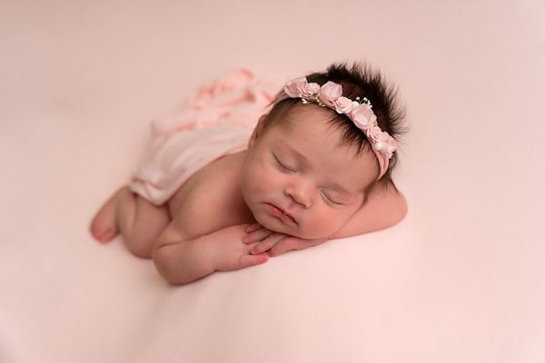 newborn photo shoot leeds